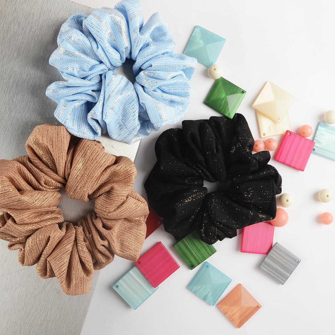 Raw Silk Tinted Scrunchie (Random Colors & Prints) – 1 Pc